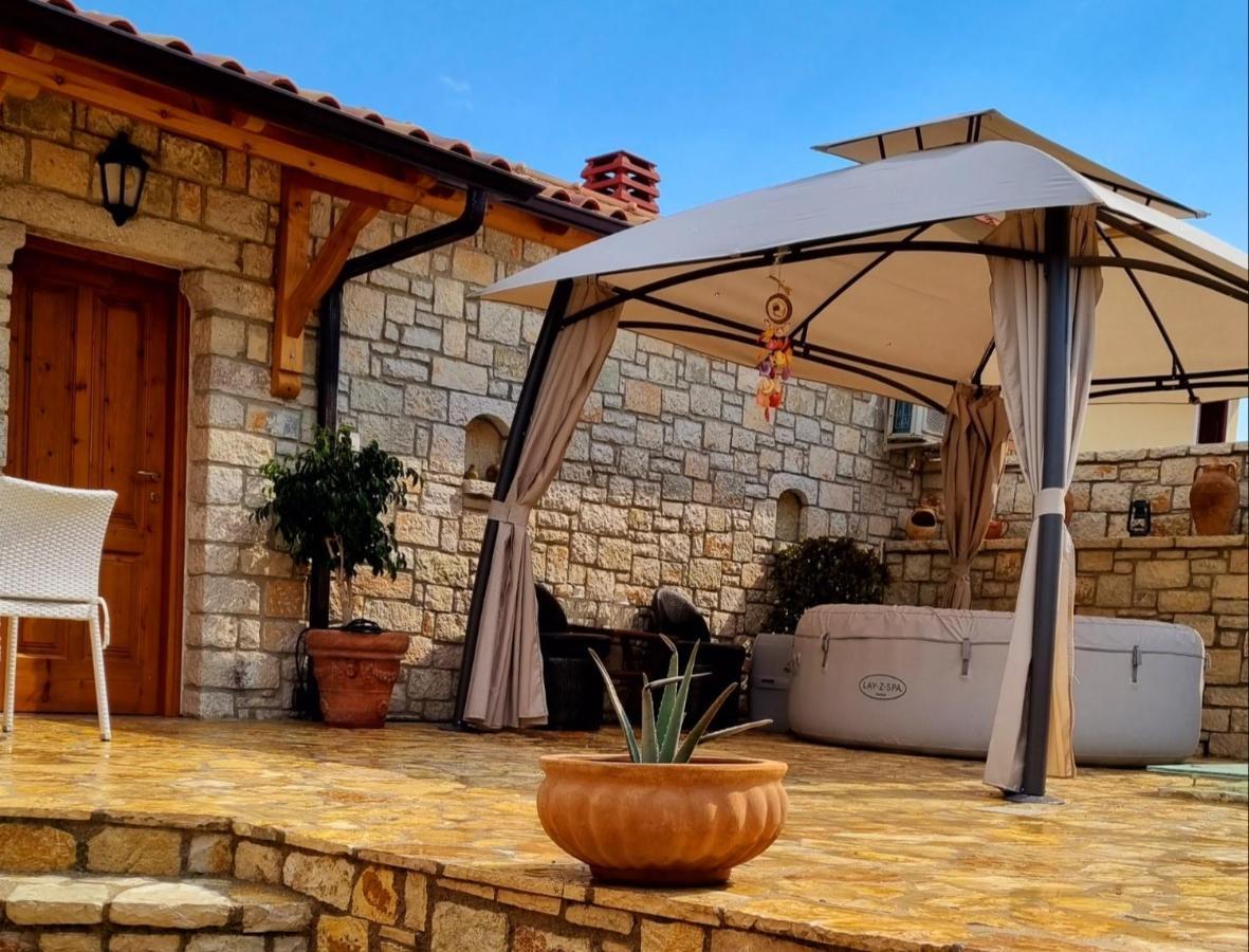 Villa Porta Qeparo Buitenkant foto